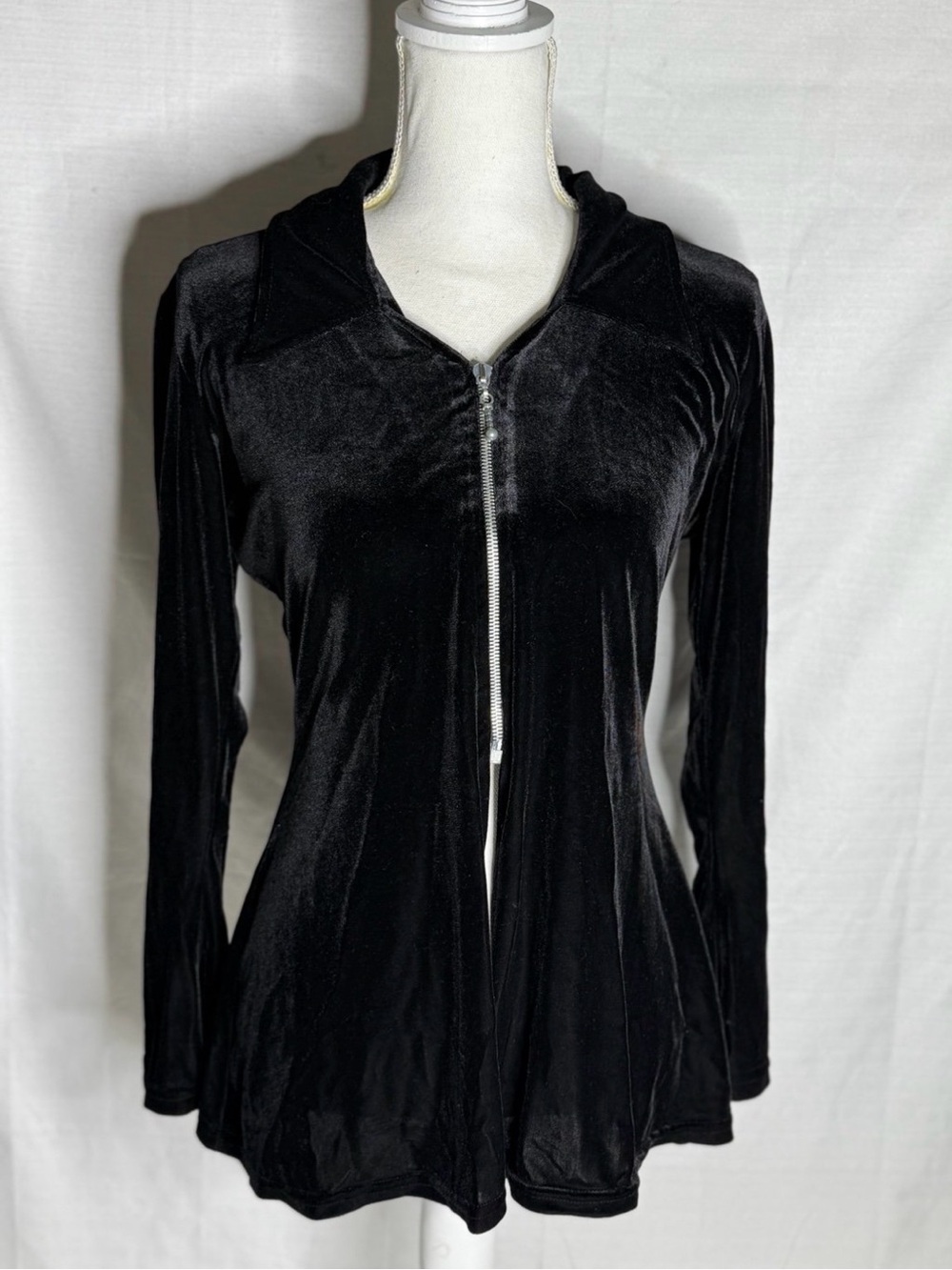 Vintage Luly K  Women’s V Neck Mid Zip Up Bell Sleeve Medium Velvet Top Y2K